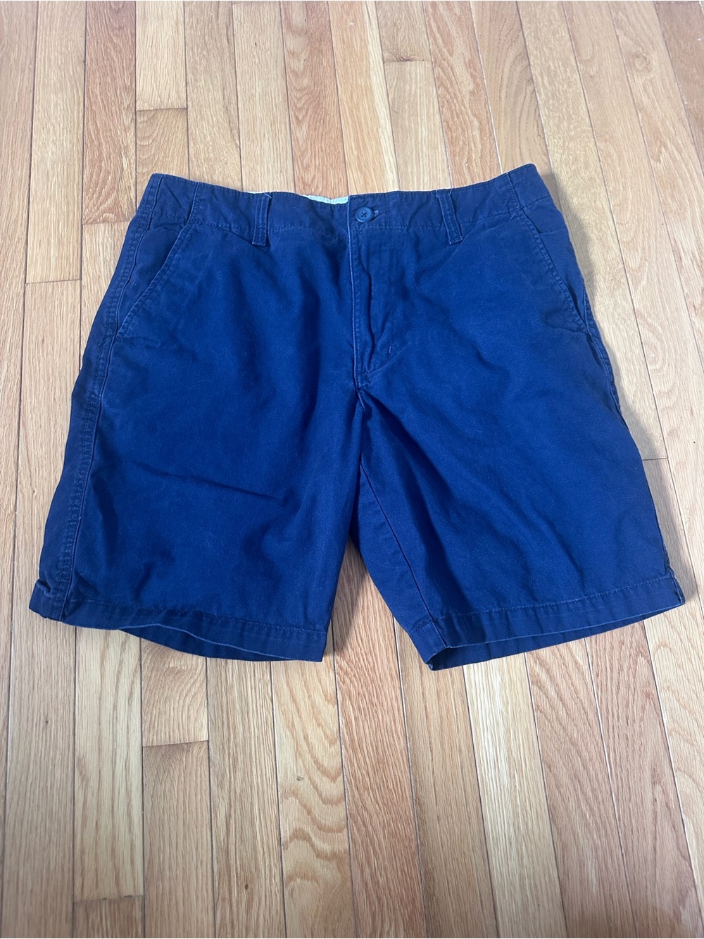 Old Navy Navy Flat-Front Chino Shorts Size 34